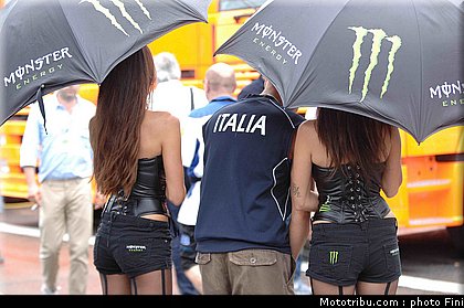 motogp_pitbabe_0009_italie_mugello_2011.JPG