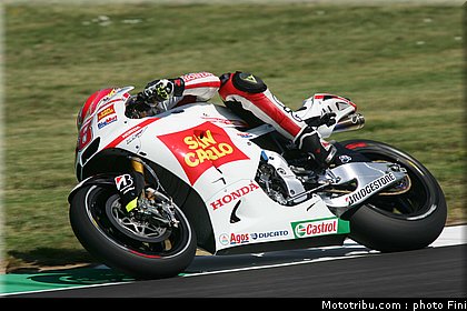 motogp_simoncelli_0001_italie_mugello_2011.jpg