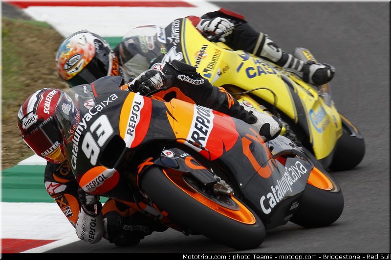 moto2_0011_italie_mugello_2011