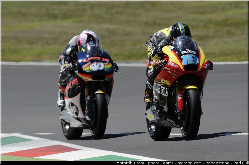 moto2_0046_italie_mugello_2011