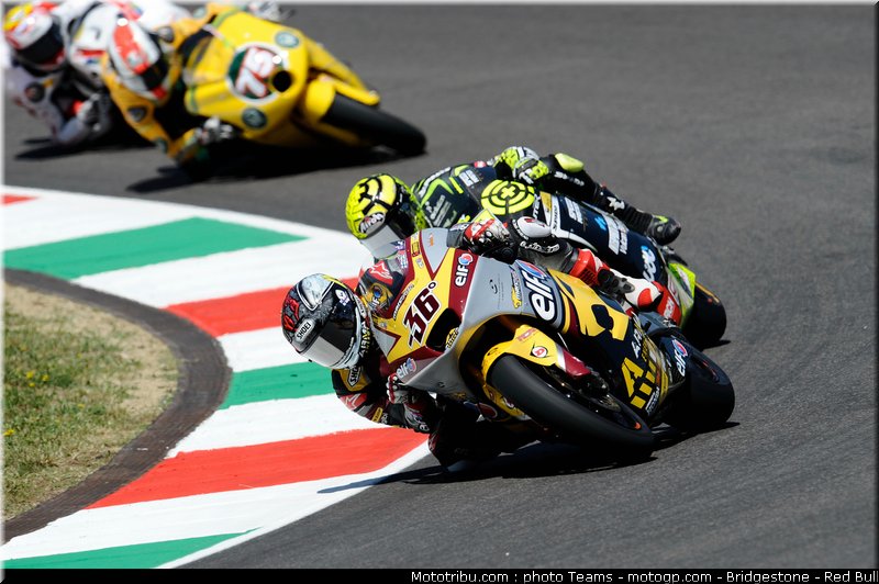 moto2_0054_italie_mugello_2011