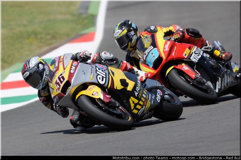 moto2_0060_italie_mugello_2011