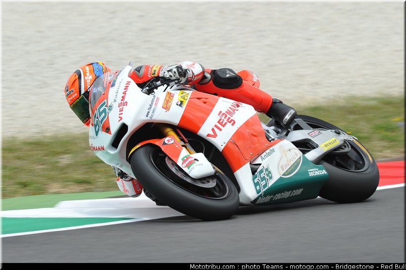 moto2_bradl_0004_italie_mugello_2011