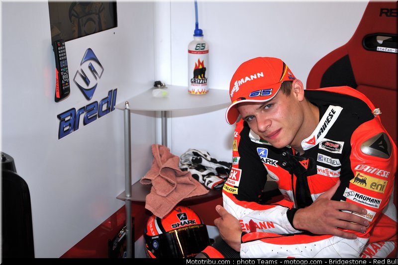 moto2_bradl_0005_italie_mugello_2011