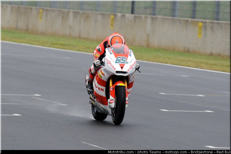 moto2_bradl_0024_italie_mugello_2011