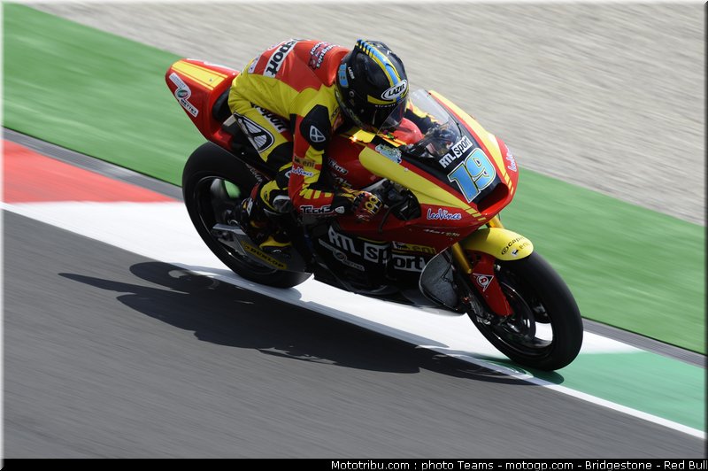 moto2_simeon_0016_italie_mugello_2011