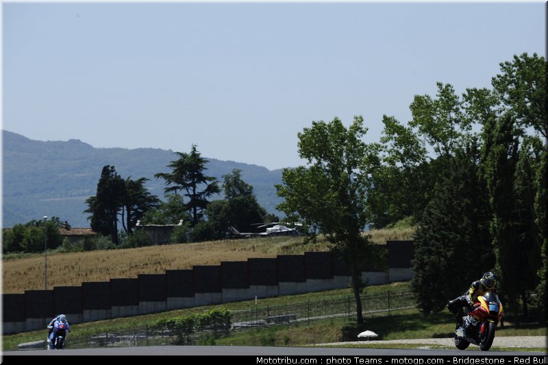 moto2_simeon_0024_italie_mugello_2011