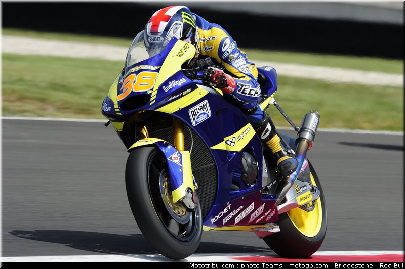 moto2_smith_0020_italie_mugello_2011