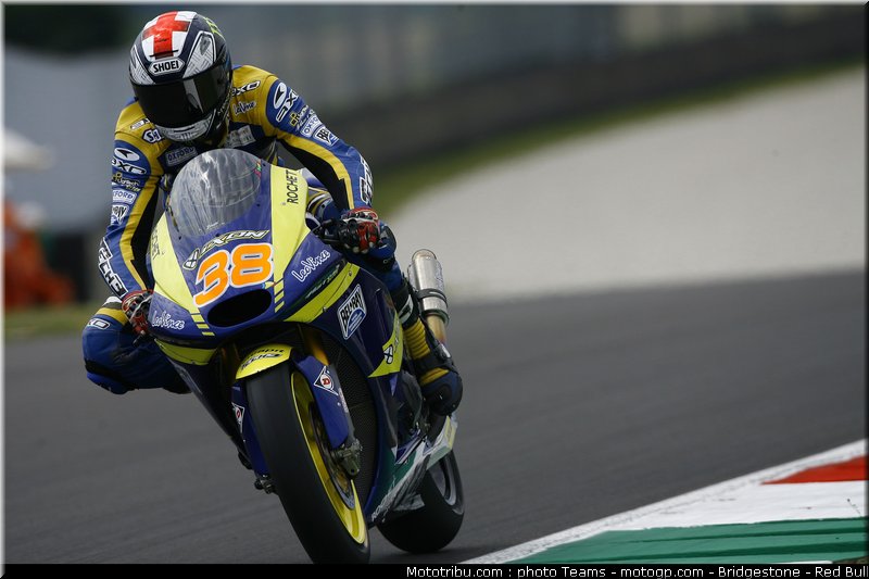 moto2_smith_0021_italie_mugello_2011