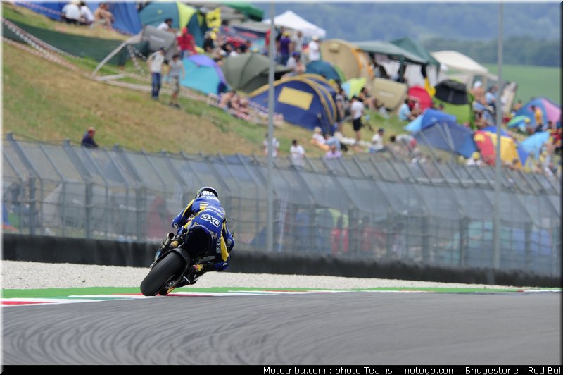 moto2_smith_0022_italie_mugello_2011