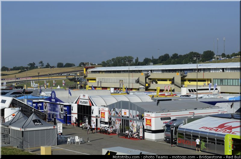 motogp_ambiance_0008_italie_mugello_2011