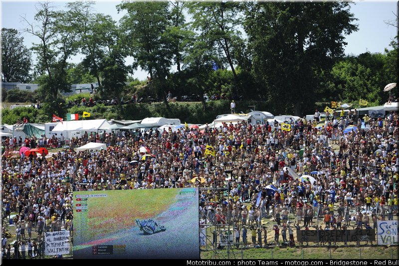 motogp_ambiance_0020_italie_mugello_2011
