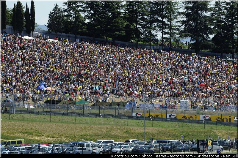 motogp_ambiance_0021_italie_mugello_2011