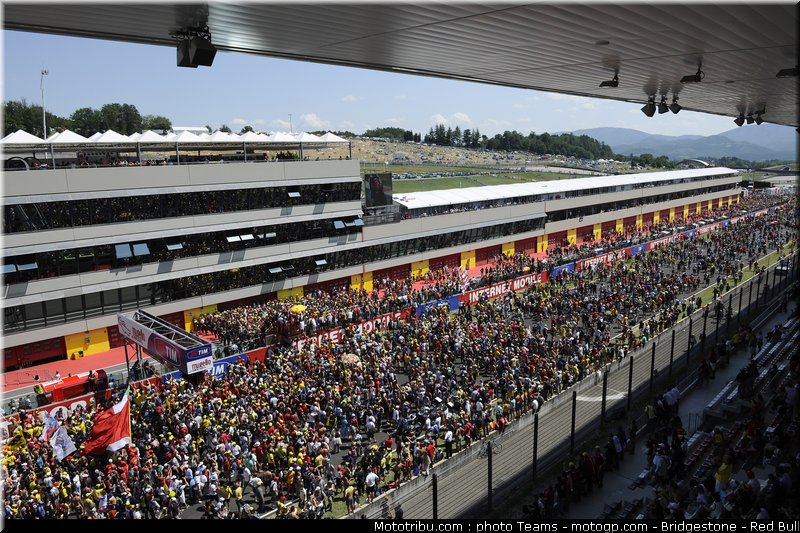 motogp_ambiance_0026_italie_mugello_2011