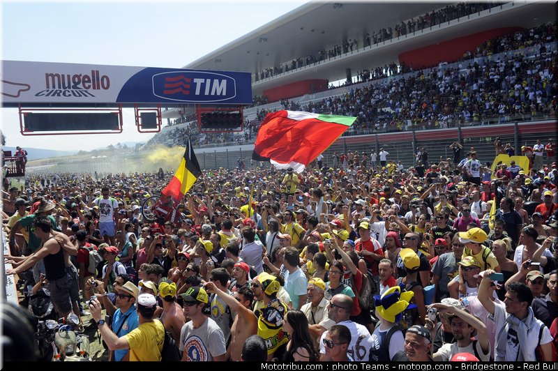 motogp_ambiance_0030_italie_mugello_2011