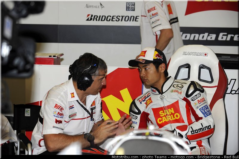 motogp_aoyama_0009_italie_mugello_2011