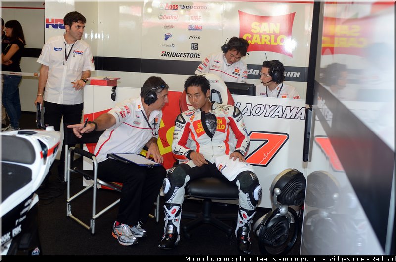 motogp_aoyama_0011_italie_mugello_2011