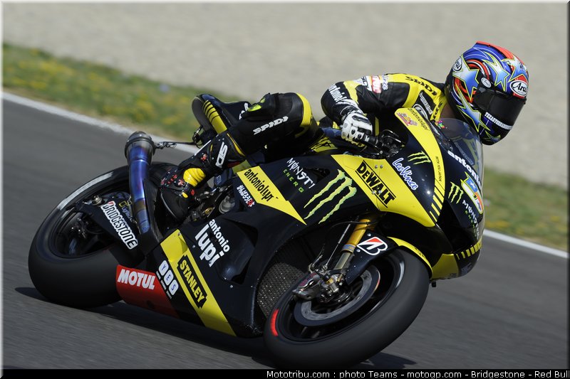 motogp_edwards_0005_italie_mugello_2011