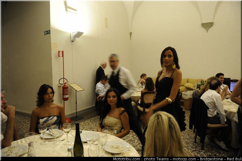 motogp_pitbabe_0011_italie_mugello_2011
