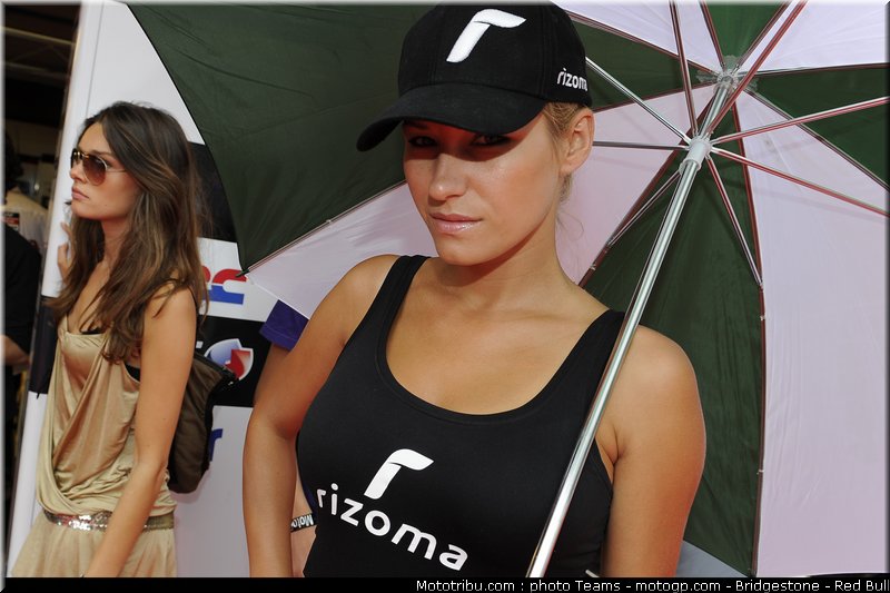 motogp_pitbabe_0013_italie_mugello_2011