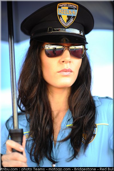 motogp_pitbabe_0035_italie_mugello_2011