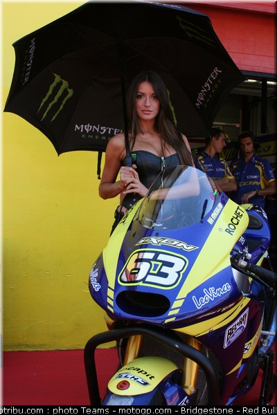 motogp_pitbabe_0053_italie_mugello_2011