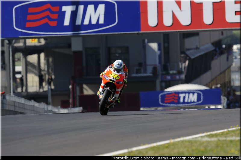 motogp_rossi_0006_italie_mugello_2011