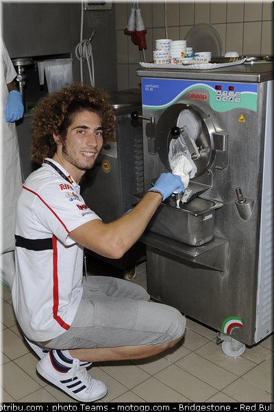 motogp_simoncelli_0003_italie_mugello_2011