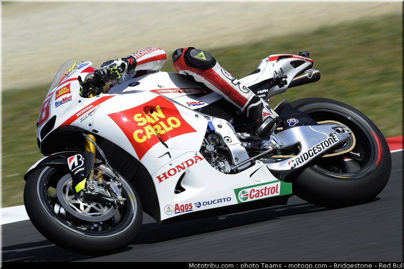 motogp_simoncelli_0023_italie_mugello_2011