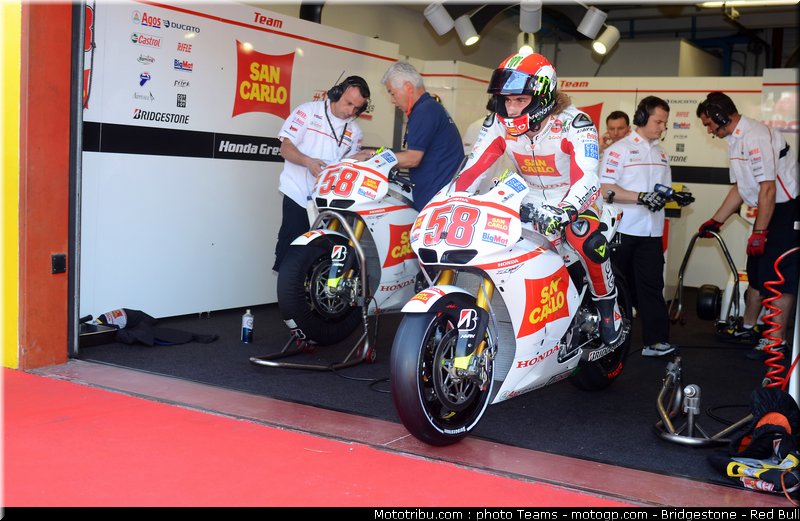 motogp_simoncelli_0040_italie_mugello_2011