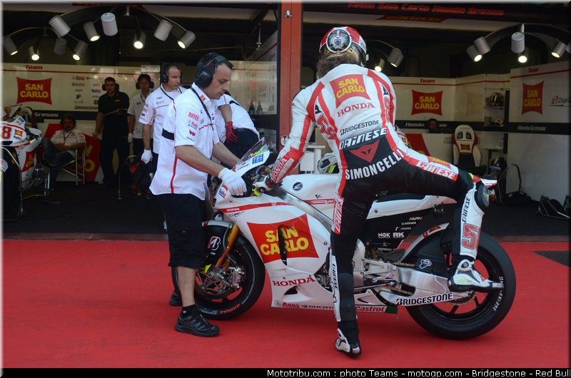 motogp_simoncelli_0042_italie_mugello_2011