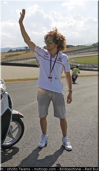 motogp_simoncelli_0045_italie_mugello_2011