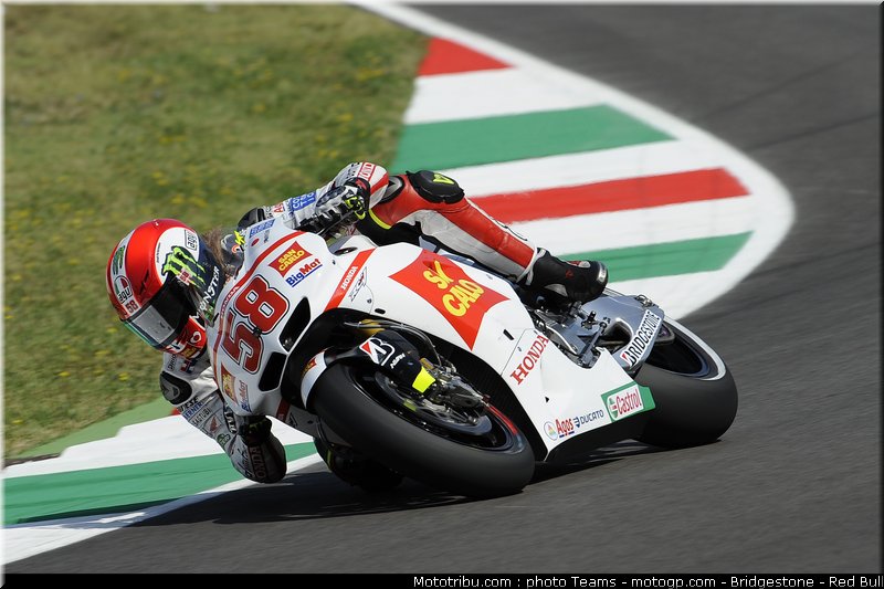 motogp_simoncelli_0048_italie_mugello_2011