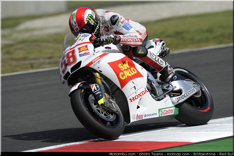 motogp_simoncelli_0055_italie_mugello_2011