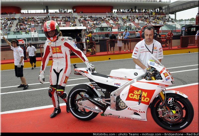 motogp_simoncelli_0061_italie_mugello_2011