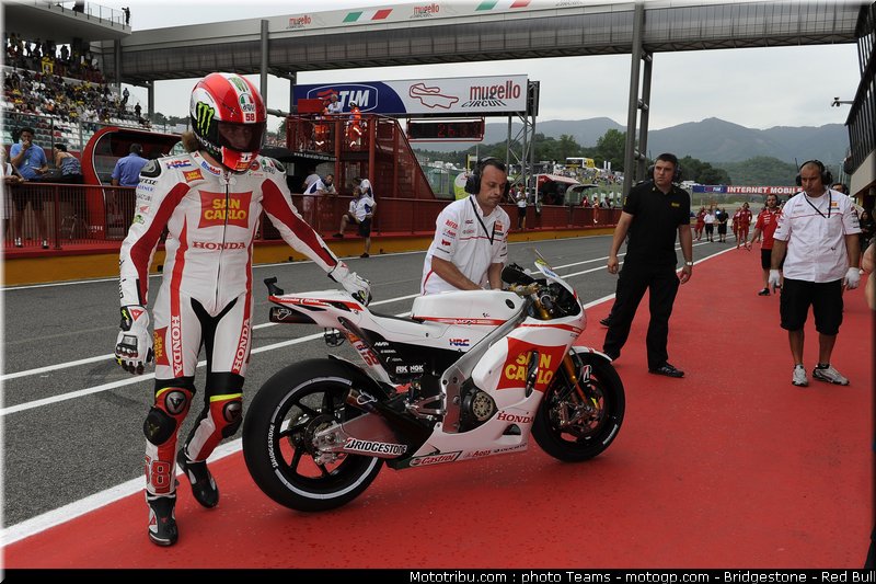 motogp_simoncelli_0063_italie_mugello_2011