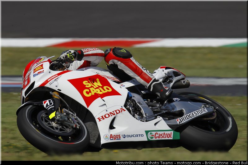 motogp_simoncelli_0072_italie_mugello_2011