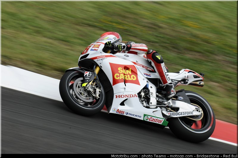 motogp_simoncelli_0086_italie_mugello_2011
