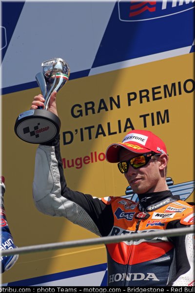 motogp_stoner_0014_italie_mugello_2011
