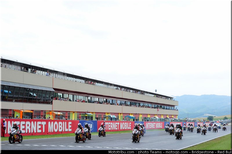 red_bull_rookie_cup_0001_italie_mugello_2011