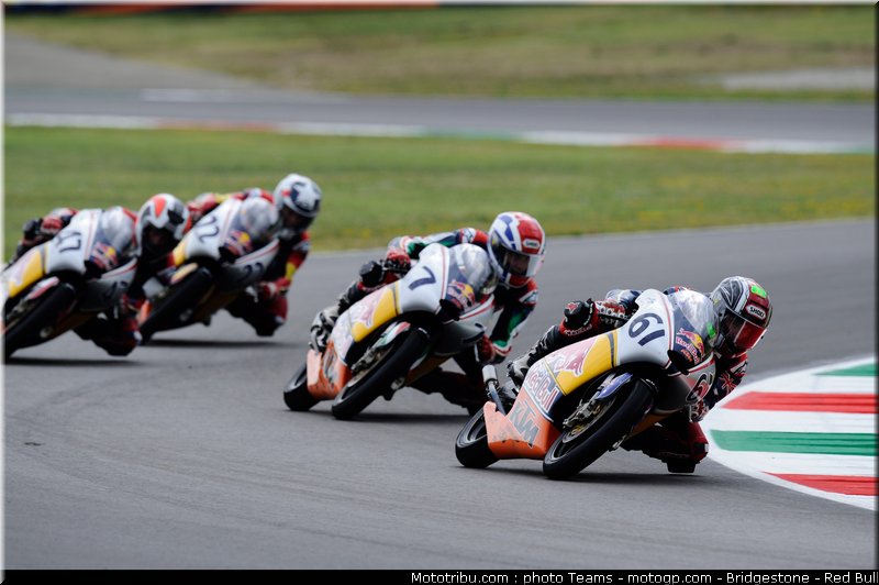 red_bull_rookie_cup_0013_italie_mugello_2011