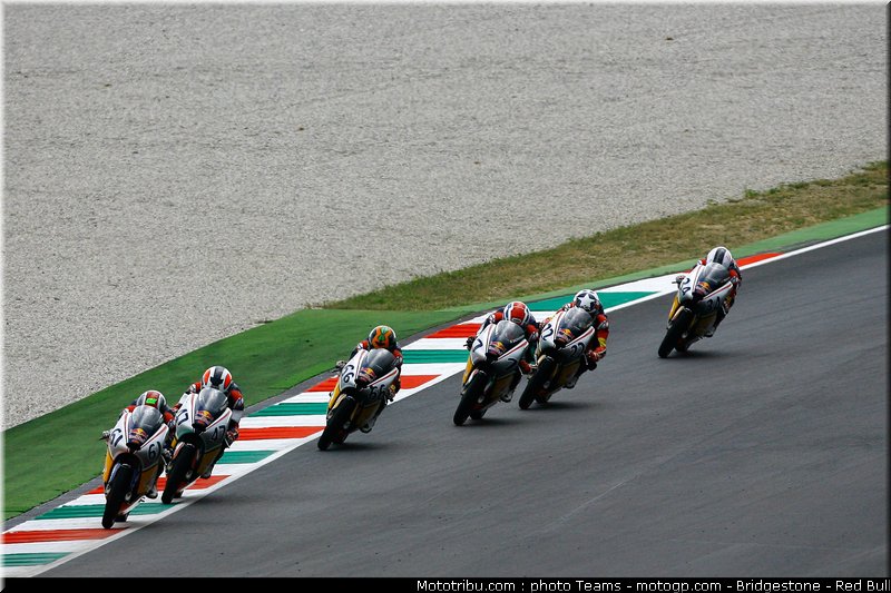 red_bull_rookie_cup_0016_italie_mugello_2011
