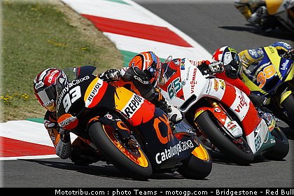 moto2_0005_italie_mugello_2011.jpg