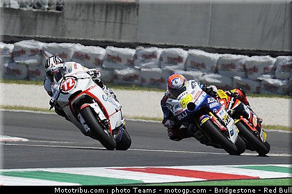 moto2_0018_italie_mugello_2011.jpg