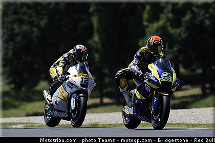moto2_0026_italie_mugello_2011.jpg