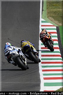 moto2_0036_italie_mugello_2011.jpg