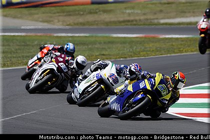 moto2_0038_italie_mugello_2011.jpg