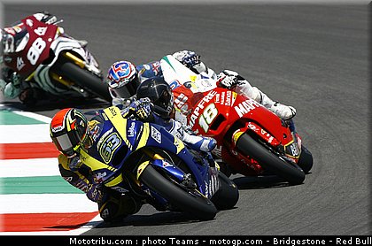 moto2_0043_italie_mugello_2011.jpg