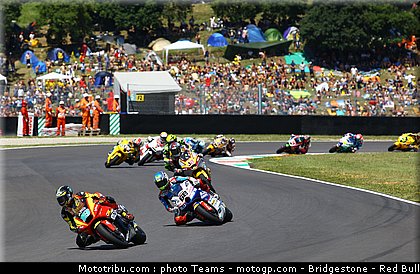 moto2_0049_italie_mugello_2011.jpg