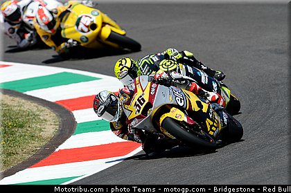 moto2_0054_italie_mugello_2011.jpg